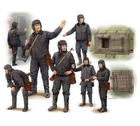 TRU00434 - Trumpeter 1:35 - Soviet Soldier - Scud B Crew