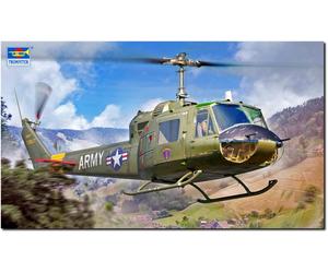 Trumpeter 1/35 USA UH-1B Huey Plastic Model 05111 (helikopter) (US IMPORT)