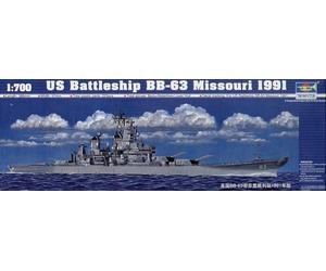 Trumpeter 1/700 US Battleship BB-63 Missouri 1991 # 05705 - Plastic Model Kit