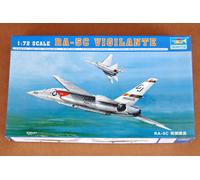 Trumpeter 1:72 North American RA-5C Vigilante Model Kit - Military Aircraft - 137 Pieces - Ages 14+