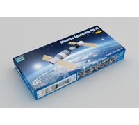 Trumpeter 1/72 01671 Chinese Spaceship No.10