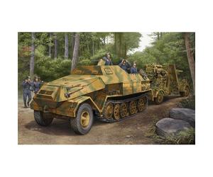 Trumpeter 1584 SdKfz 8 12-ton Armoured Half-track 1:35 Model Kit