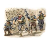 Trumpeter 1:35 - PMC in Iraq Fire Movement Team