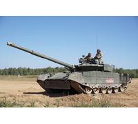 Trumpeter TRU09587 1/35 T-80 BVM MBT Plastic Model kit, Multicolor