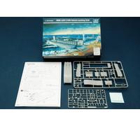 Trumpeter World War 2 LCM 3 USN Vehicle Landing Craft Kit (US IMPORT)