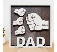 TTFEVVGX Personalized Fist Father's Day Plaque Daddy Team Fist Bump Wood Sign Custom 1-8 Child's Name Family Plaques Birthday Father's Day Home Desk Decor Gift for Dad Grandpa Papa Husband