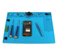 Tueascallk 13.8"(L) x 9.8"(W) High-Temperature Resistant Electronic Soldering Station Silicone Mat, Work Mat for Electronic Soldering, Mobile Phone Repair and Watch Restoration, Magnetic Parts Grid