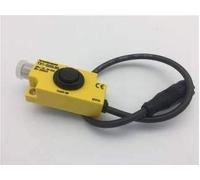 TURCK TX1-Q20L60 Teach Adapter; for Programming The Range inductive Linear Position sensors