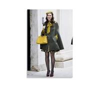 TV Series Gossip Girl Character Queen B Poster Decorative Painting Canvas Wall Posters And Art Picture Print Modern Family Bedroom Decor Posters 16x24inch(40x60cm)