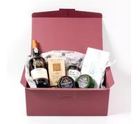 Twelve Green Bottles - Medium Wine, Cheese, Chocolate & Crackers Hamper with Porto Pocas Ruby Port Wine