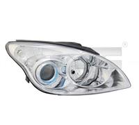 TYC 20-11782-05-2 Headlight for HYUNDAI