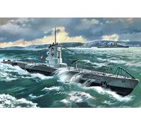 U-Boat Type IIB (1939), German Submarine 1:350 Plastic Model Kit ICM