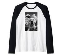 UFO Labrador Retriever Selfie with Funny Invasion Alien Pun Raglan Baseball Tee