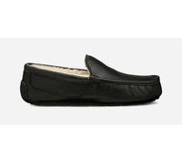 UGG® Ascot for Men in Black, Size 13, Leather/Wool
