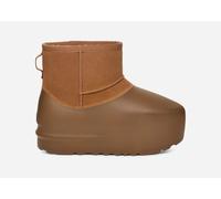 UGG® Classic Mini Pumped Molded Boot in Brown, Size 8, Suede/Polyester/Wool