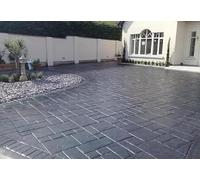 ***UK MAINLAND ONLY*** Anti-Slip Imprinted Concrete Driveway Paint 20L - Charcoal Grey | Tarmac & Concrete Sealer | Heavy-Duty Colour Restorer | Fade & Oil Resistant | With Grip Additive - Be-Creative