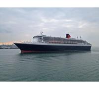 UK Photo Print 8"x6" RMS Queen Mary 2, Southampton Water Ashlett c2014
