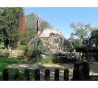 UK Photo Print A4 / 12"x8" Thatched Cottage destroyed by fire Upton/SU3655 Both the BBC a c2011