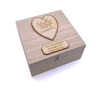 ukgiftstoreonline Personalised Mr and Mrs Wooden Keepsake Memory Wedding Gift Box