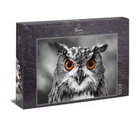 Ulmer Puzzleschmiede - Puzzle "Owl": 1000 pieces jigsaw puzzle - The eyes of the owl on black and white background