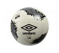 Umbro Neo Swerve Football Black/white (5)