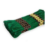 UMC STAG Pack of 12 Premium Embroidery Thread | 100% Egyptian Cotton Premium Skeins | Cross Stitch Embroidery Floss | Oeko TEX Certified Stranded Cotton | Ideal for Arts & Crafts (Emerald Green 923)