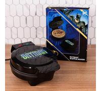Uncanny Brands Dc Comics Batman Game Over Waffle Maker Makes Batman Insignia Waffles