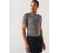 Under Armour Mens UA HG Armour Comp SS, short-sleeved sports t-shirt for men, comfortable and lightweight gym clothes for workouts