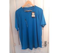 Under Armour Men Tech 2. Shortsleeve, Light and Breathable Sports T-Shirt, Gym Clothes, Wicks Away Sweat & Dries Very Fast