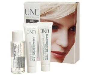 Une Natural Skincare Discovery Kit