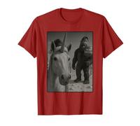 Unicorn Bigfoot Selfie North Pole Christmas Unicorns T-Shirt