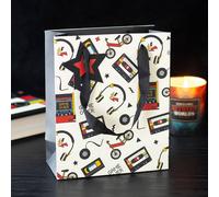 Uniqueful 23cm Medium Retro 80s Print Gift Bag | Size: 1 Pack Uniqueful Multicolor 1 Pack
