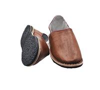 Unisex Moroccan slippers made of genuine leather and rubber sole. Comfortable and robust to use indoors or outdoors, light brown, 8.5 UK