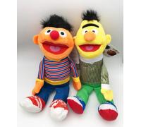 United Labels Pack 2 Soft Toy Bert and Ernie Sesame Street