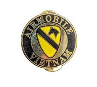 United States Army Cavalry Vietnam 1" Lapel Pin - yellow - One size