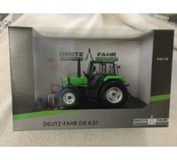 UNIVERSAL HOBBIES 1/32 DEUTZ-FAHR DX 4.51 1989 UH4905