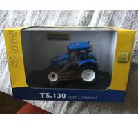 Universal Hobbies New Holland T5.130 Auto Command Tractor 1:32 UH5360