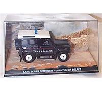 universal hobbies JAMES B0ND 007 QUANTUM 0F S0LACE LAND R0VER defender film scene 1:43 scale diecast model