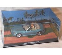 Universal Hobbies james bond 007 goldeneye B.M.W Z3 film scene car 1:43 scale diecast model
