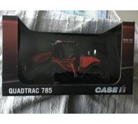 Universal Hobbies Toy Model Case IH Quadtrac 785 Brilliant 1/32 Scale.