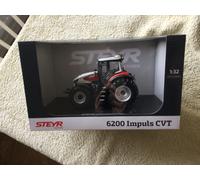Universal Hobbies Toy Model Steyr 6200 Impluls CVT-2026 Brilliant UH6812.