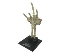 Universal Monsters mini réplique Fossilized Creature Hand 18 cm