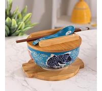 Urban Tokyo Japanese Kamameshi Style Ceramic Glazed Japanese Ramen Udon Pho Noodle Bowl With Spoon, Bamboo Lid, Chopsticks and Trivet 5 Piece Set (Japanese Koi Fish), BCH625