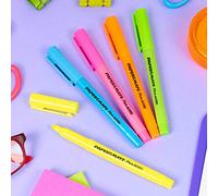 URBNLIVING 5 10 or 20 Highlighter Marker Pens, Fine Point Chisel Tip, Fade and Water Resistant Ink (Pack of 5)