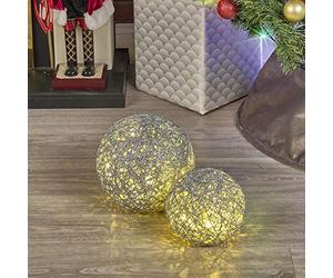 URBNLIVING Set of 2 Light Up LED Christmas Spheres, Warm White Light Xmas Balls Mood Lights Christmas Window Display Decoration, Battery Powered 3 x AA (Silver with Glitter)