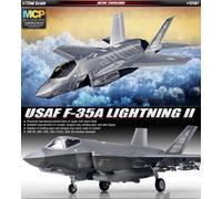 Usaf F-35A Lightning II Fighter Plastic Kit 1:72 Model Academy