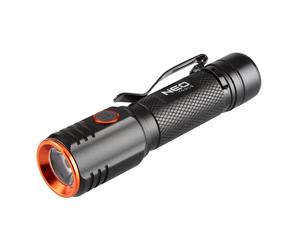 USB C 2000 lm CHN LED rechargeable flashlight