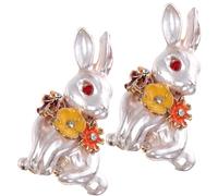 UTHCLO 2pcs Rabbit Brooch Pin Metal Birthday Brooch Pins Adorable Bunny Ornament for Jackets for Birthday and Chinese New Year Accessories