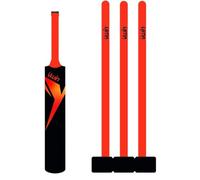 Uwin Plastic Cricket Set, Size 5 Lightweight Bat, 3 Stumps with Base and Ball, Beginner Cricket Training Set for Garden School and Outdoor Play