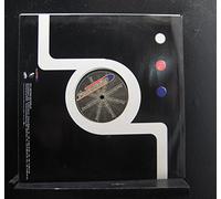 V-Three - Resistance / Zuluu (FLC) [Vinyl Single]